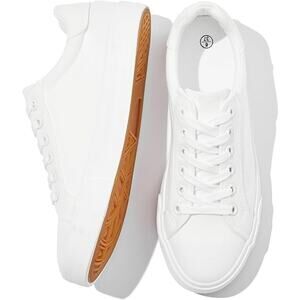 Witwatia Womens Size 10 OFF- White Canvas Lace Up Flexible Basic Sneaker Shoes